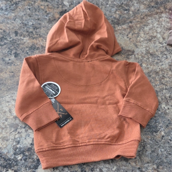 L&P Apparel Size 3-6 Months NEW Rust Hoodie - Picture 6 of 7